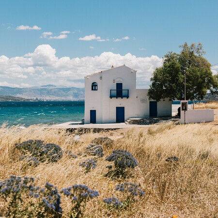 Στο σπίτι του Άγγελου Σικελιανού στη Σαλαμίνα