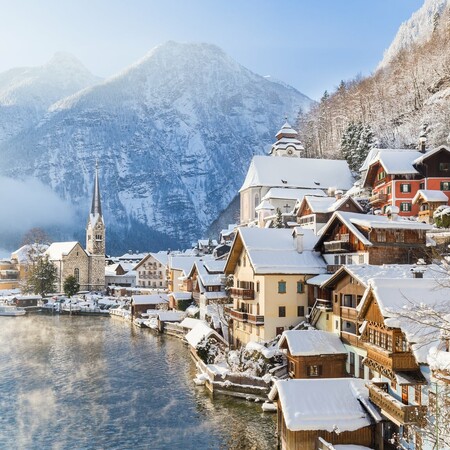 Χάλστατ: Το «παραμυθένιο» αλπικό χωριό που θέλει να διώξει τους φανς της ταινίας Frozen