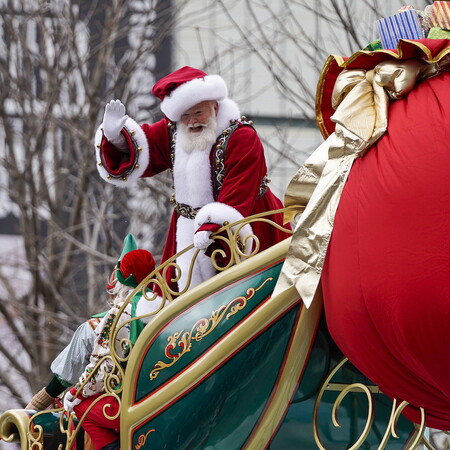 Ο Άγιος Βασίλης δεν θα πάει φέτος στα Macy’s, λόγω κορωνοϊού- «Σπάει» παράδοση 159 ετών