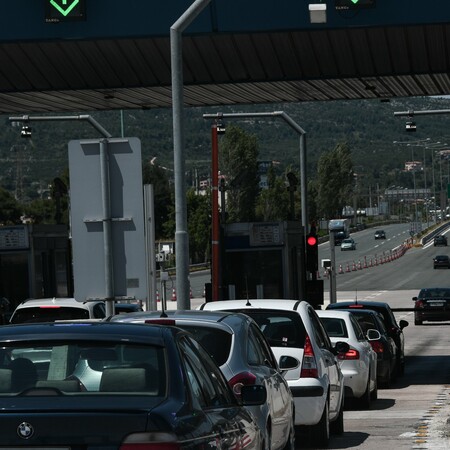 Ενιαίος πομποδέκτης από σήμερα για τα διόδια όλων των αυτοκινητοδρόμων της χώρας
