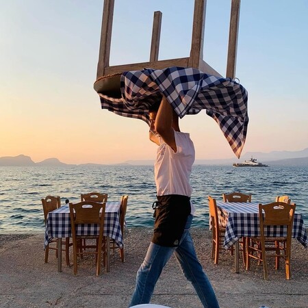 Ένας λογαριασμός στο εγχώριο Instagram μάς επιστρέφει στις ρίζες μας 