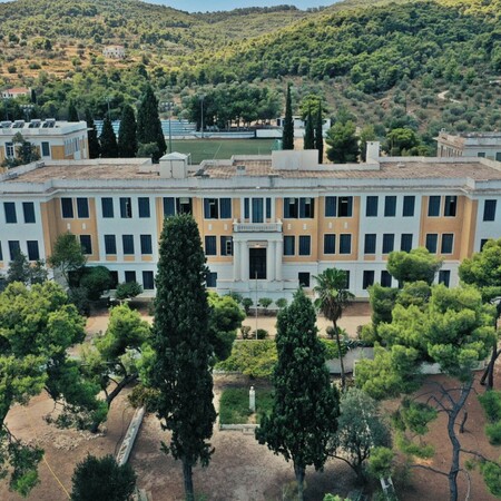 Σπέτσες– Θέατρο Αναργυρείου και Κοργιαλενείου Σχολής - «Μια μουσική βραδιά με τον Βιβάλντι» 