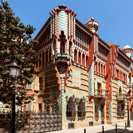 Η εμβληματική Casa Vicens του Γκαουντί ανοίγει για διανυκτέρευση στο κοινό από το φθινόπωρο