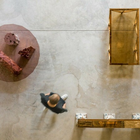 Roberto Sironi: Τα σύγχρονα ερείπια γίνονται design στην γκαλερί Carwan