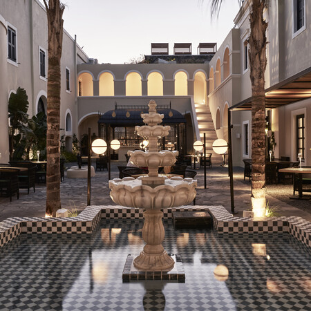 Selene Santorini