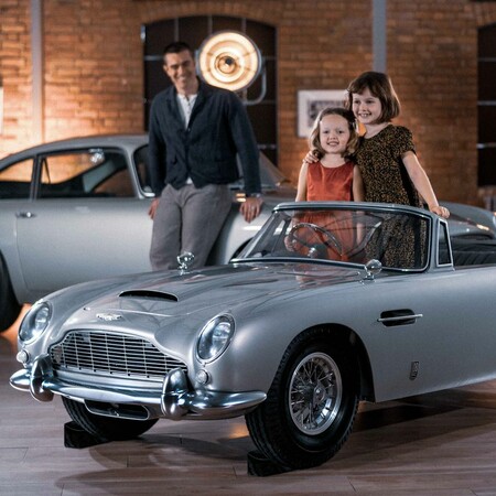 Aston Martin DB5 Junior: Tο ακριβότερο παιδικό αυτοκίνητο στον κόσμο