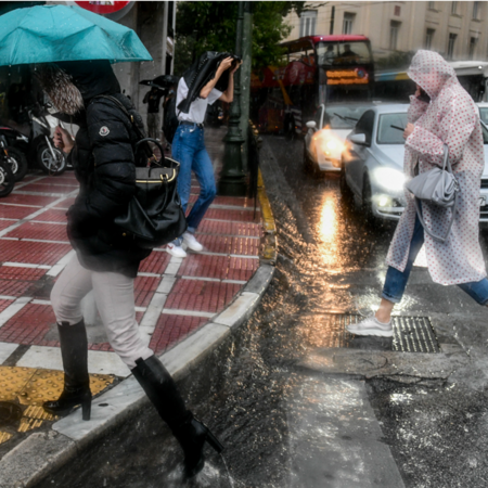 Αλλάζει ξανά ο καιρός: Επιστρέφουν οι βροχές - Πού και πότε 