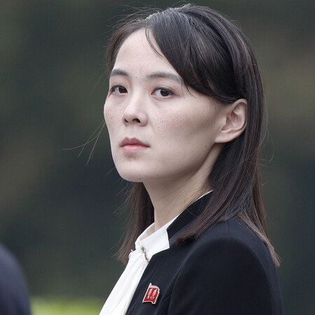 Η Βόρεια Κορέα «θα αφανίσει» τη Νότια, αν προκληθεί, προειδοποιεί η αδερφή του Κιμ Γιονγκ-Ουν 