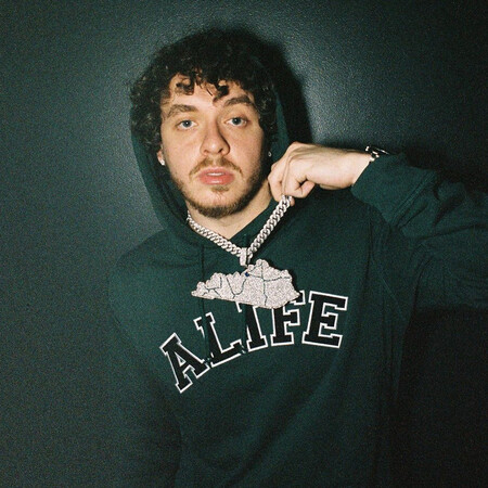 Κάτι τρέχει με τον Jack Harlow