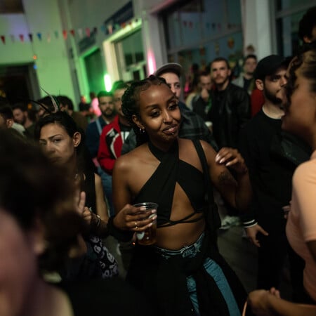 To ξέφρενο Σαββατοκύριακο του Movement Radio στη Δημοτική Αγορά της Κυψέλης