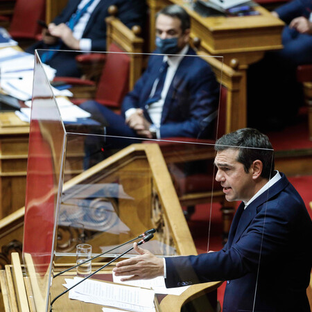 ΣΥΡΙΖΑ για Μητσοτάκη: Παραδέχεται ουσιαστικά ότι πάει σε πρόωρες εκλογές- Καλοδεχούμενες κι ας άργησαν