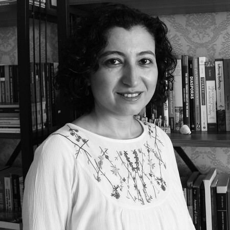 «Έλληνες και Τούρκοι πρέπει να ξαναγράψουν τα βιβλία της Ιστορίας χωρίς μύθους»