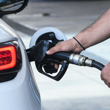 Fuel pass: Άνοιξε η πλατφόρμα για την επιδότηση καυσίμων - Ποια ΑΦΜ κάνουν αίτηση σήμερα