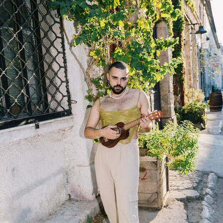 Ελληνικό queer με χιούμορ