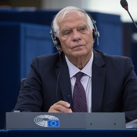 Μπορέλ: Πρέπει να πάρουμε στα σοβαρά τις πυρηνικές απειλές του Πούτιν 