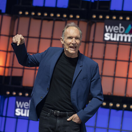 Tim Berners-Lee: Ο εφευρέτης του Παγκόσμιου Ιστού θέλει να «αγνοήσουμε» το Web3