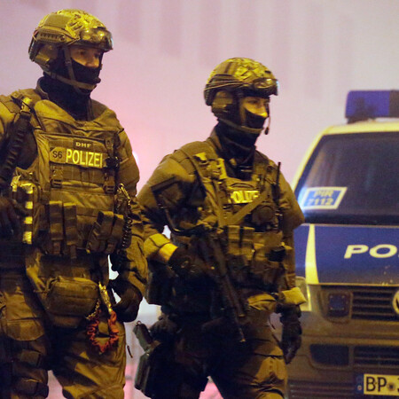 Europol: Πρωτοφανής επιχείρηση σε 11 χώρες - Συνελήφθησαν 44 μέλη εγκληματικού δικτύου