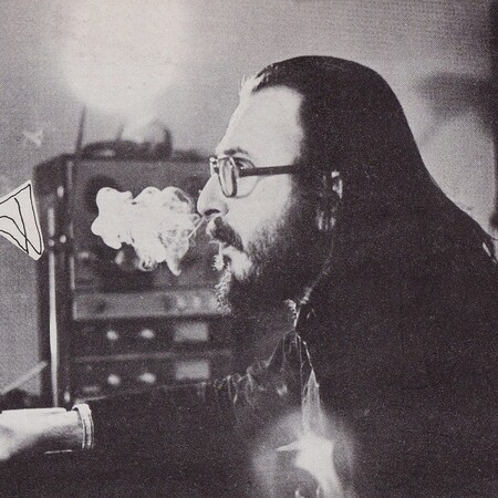 Το 1972, τέτοιες μέρες πριν από 50 χρόνια, κυκλοφορεί «Το Βρώμικο Ψωμί» του Διονύση Σαββόπουλου 