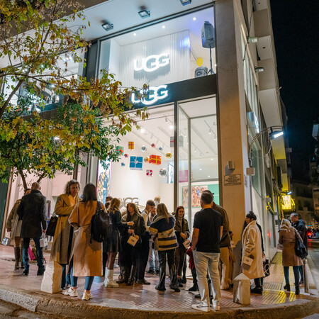 Λαμπεροί καλεσμένοι & Χριστουγεννιάτικη διάθεση στο άνοιγμα του πρώτου καταστήματος UGG