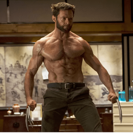 Ο Χιου Τζάκμαν αρνείται ότι πήρε στεροειδή για να παίξει τον Wolverine: «Το έκανα παραδοσιακά»