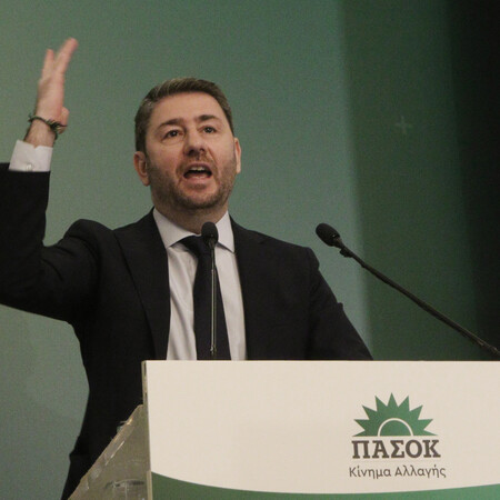 Ανδρουλάκης: Στηρίζουμε την τροπολογία για το «μπλόκο» στο κόμμα Κασιδιάρη