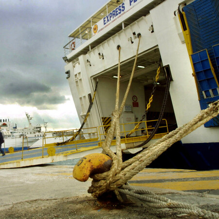 Απεργία ΠΝΟ: Δεμένα τα πλοία στα λιμάνια έως το πρωί της Παρασκευής 