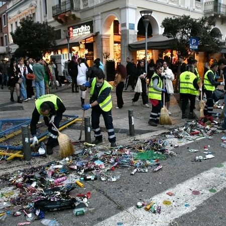 Πάτρα σκουπίδια καρναβάλι