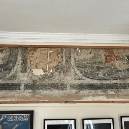 Ανακαίνιση κουζίνας αποκάλυψε τοιχογραφία σχεδόν 400 ετών