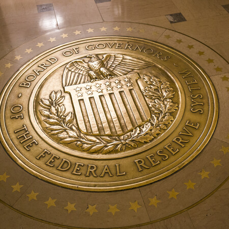 Fed: Νέα αύξηση επιτοκίων κατά 25 μονάδες για να αντιμετωπιστεί ο πληθωρισμός