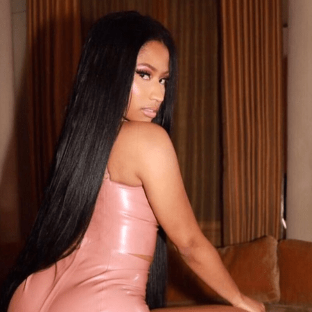 Η Nicki Minaj μπλόκαρε φανς της επειδή ανάρτησε άσχημο πορτρέτο της 