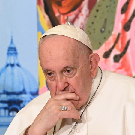 Πάπας Φραγκίσκος: Ακύρωσε το πρόγραμμά του- Λόγω πυρετού και κόπωσης