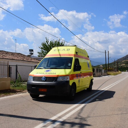 Έπεσαν από μπαλκόνι παιδί 1,5 έτους και ένας 20χρονος 