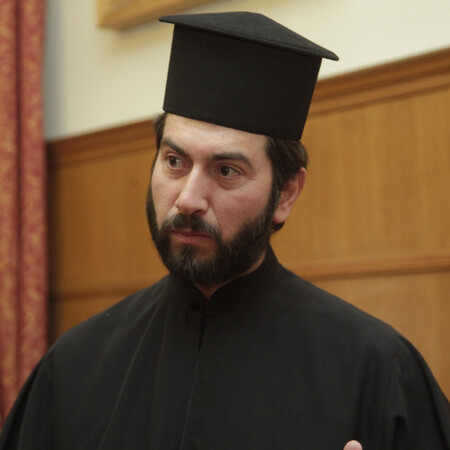 «Κιβωτός του Κόσμου»: Απολογείται ο πατέρας Αντώνιος για τις κατηγορίες που αφορούν στα σεξουαλικά αδικήματα 