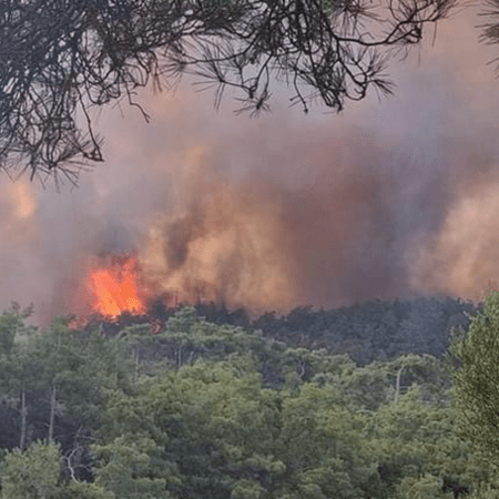 Φωτιά στη Ρόδο: Ακυρώθηκε η εκκένωση του Απόλλωνα