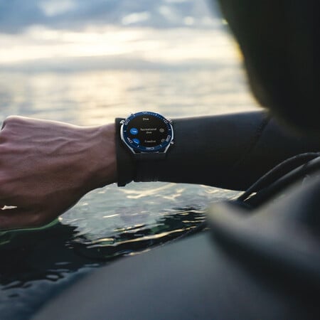 Πώς ένα premium smartwatch μπορεί να εξελιχθεί σε personal trainer και σύμβουλο ευεξίας