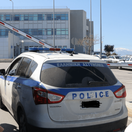 Κρήτη: Αυτοπυροβολήθηκε στο χέρι και κατήγγειλε στην αστυνομία ότι τον έκλεψαν