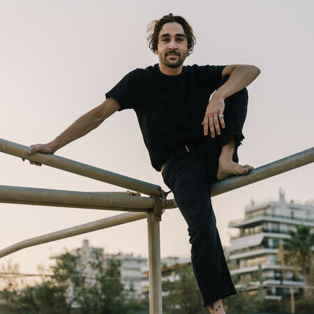 Ανδρέας Βοτίκας: «Ζούμε σε μια εποχή που όλοι μπορούμε να ονομάζουμε τους εαυτούς μας καλλιτέχνες»