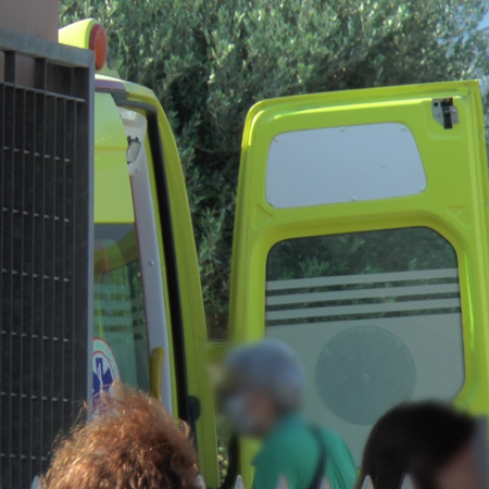 Ηράκλειο: Γυναίκα λιποθύμησε στην ουρά για τις νέες ταυτότητες