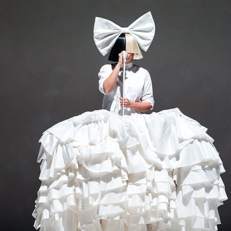 Sia: Είχα βαριά κατάθλιψη μετά το διαζύγιο- Ήμουν στο κρεβάτι για τρία χρόνια