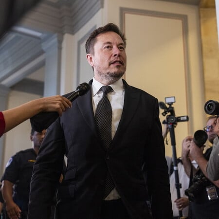 Ίλον Μασκ Σορος 