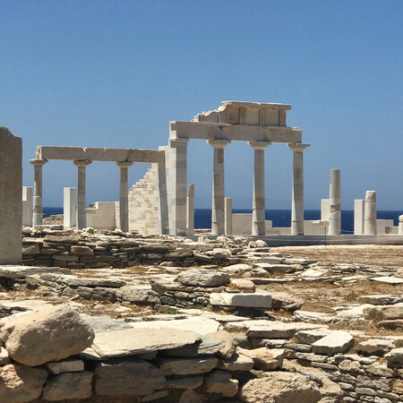 Μπορούν οι Κυκλάδες να αποκτήσουν ξανά την ταυτότητά τους;