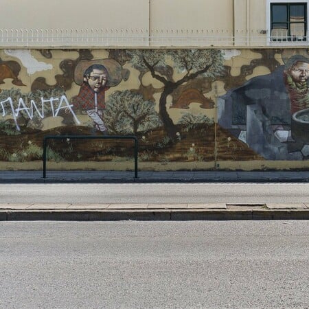 Το αριστούργημα της ελληνικής street art και ο ηλίθιος 