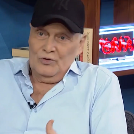 Αλμπέρτο Εσκενάζυ: Πήγε καλεσμένος σε εκπομπή αλλά έδειξαν λάθος φωτογραφία- «Δεν είμαι εγώ»