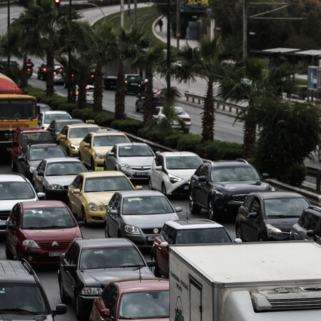 Κυκλοφοριακές ρυθμίσεις: Κλείνει η Ποσειδώνος για εξουδετέρωση βόμβας του Β΄Παγκοσμίου Πολέμου 