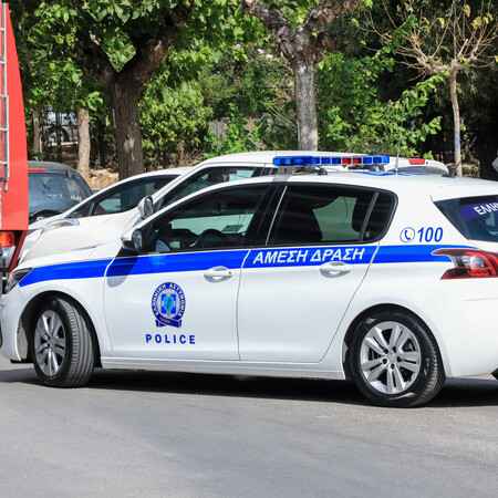 Κηφισιά: Έκρηξη στην είσοδο μονοκατοικίας