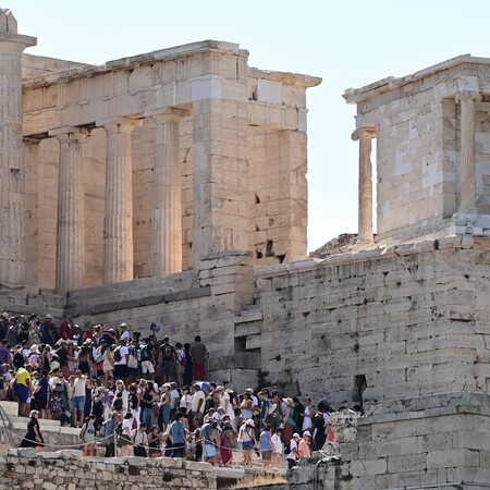 Απεργία αύριο στην Ακρόπολη - Τι ζητούν οι αρχαιοφύλακες 