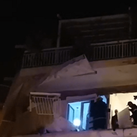 Ισχυρή έκρηξη σε διαμέρισμα στη Θεσσαλονίκη- Ένας τραυματίας 