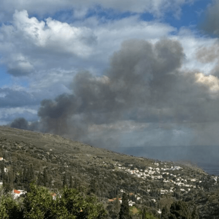 Φωτιά στην Άνδρο- Στη μάχη και εναέρια μέσα