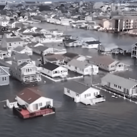 Εικόνες από τις πλημμύρες στην Ανατολική ακτή των ΗΠΑ - Η τέταρτη φορά από τον Δεκέμβριο