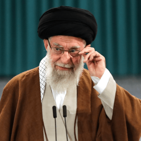 Αλί Χαμενεΐ: Ο θάνατος του Ραϊσί ήταν «ατυχές περιστατικό» λέει ο ανώτατος ηγέτης του Ιράν